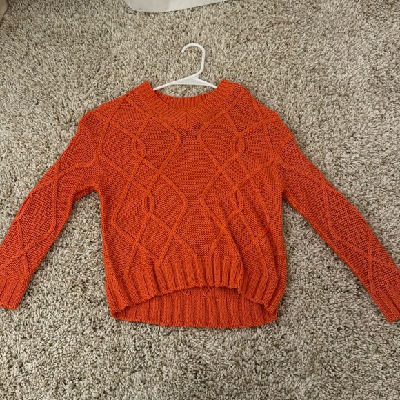 Orange girls sweater from Francesca’s size 10 - Picture 1 of 3
